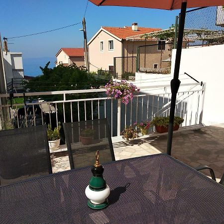 Apartment Satus Podstrana Exterior foto